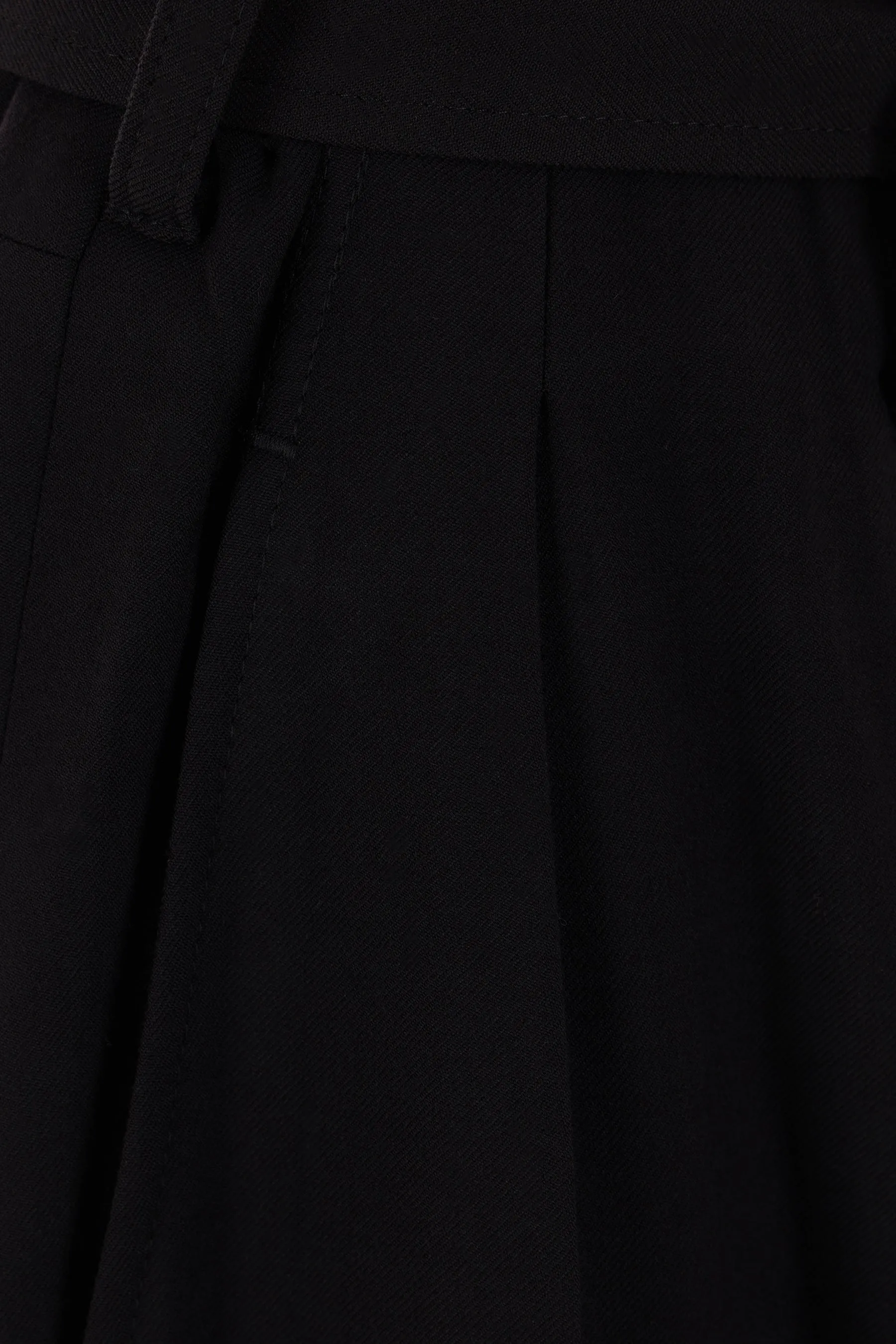 damaged gabardine 2stucks pants