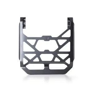 M1 Chassis Clip