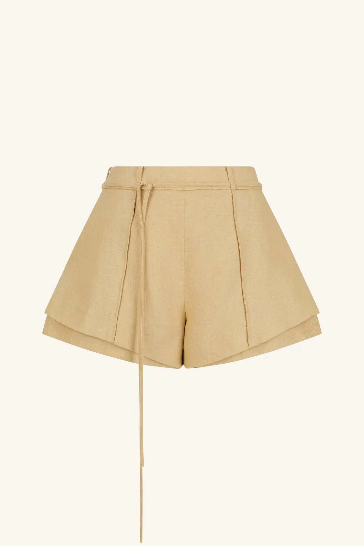 WELLINGTON DOUBLE LAYER SHORT - ALMOND